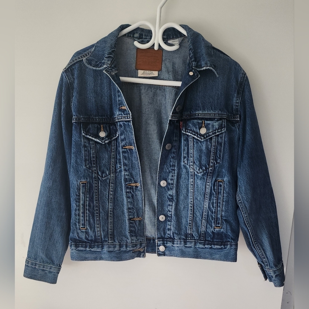 Levi's Classic Indigo Jean Jacket